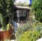 Oasis Backpackers House